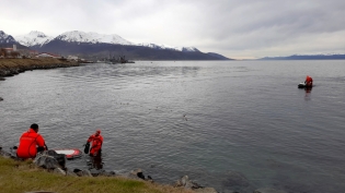 11:45 hs. ejercicios en la bahía de Ushuaia