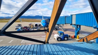 08:53 hs. La vista desde el pre embarque en Ushuaia