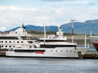  El yate "ecológico" M/Y Tribu arribó al puerto de Ushuaia